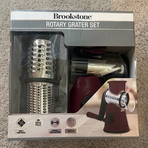NWT Brookstone Rotary Grater Set